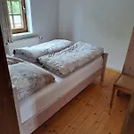 Nyaraló Gesindestube Trusetal